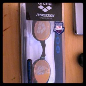 Arena swim goggles